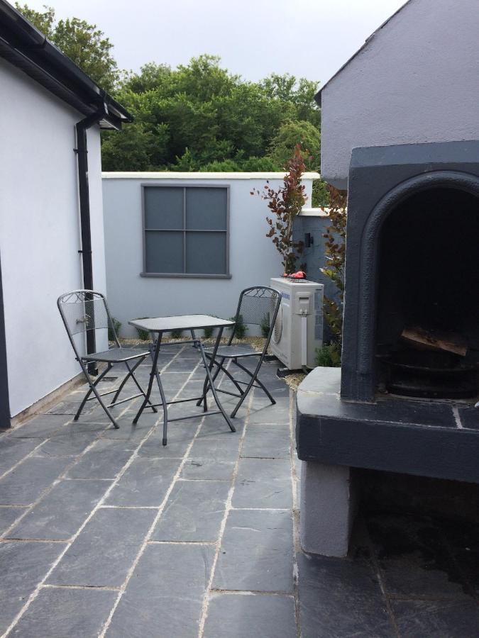 Goleen Cozy Cottage Exterior photo